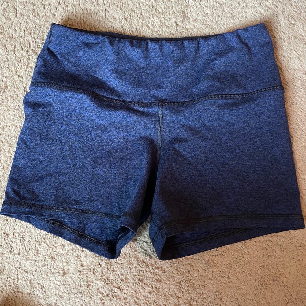 Fleo power mid rise shorts-medium